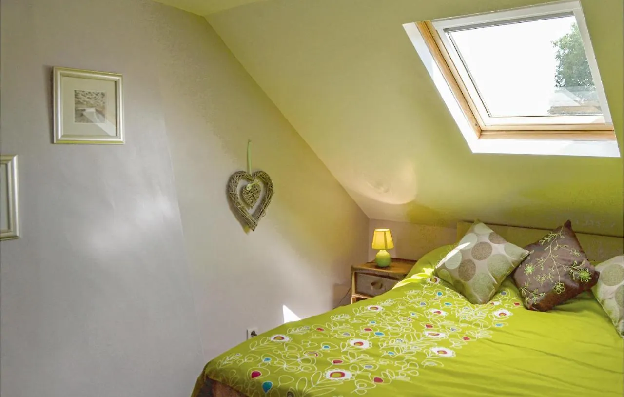 Ferienhaus 3 Bedroom Lovely Home In Poullaouen Kergouach